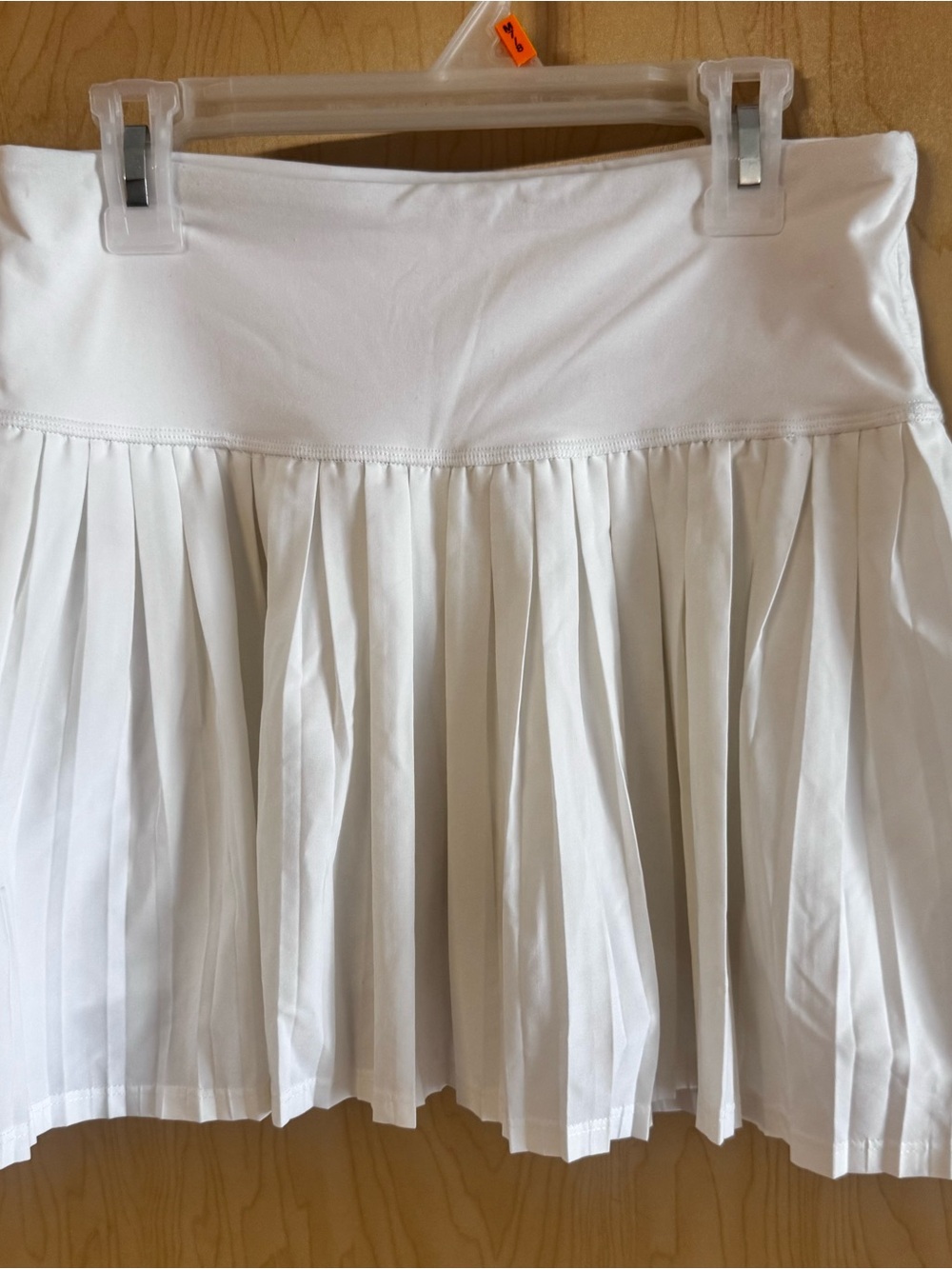 JoyLab White Pleated Mini Skirt